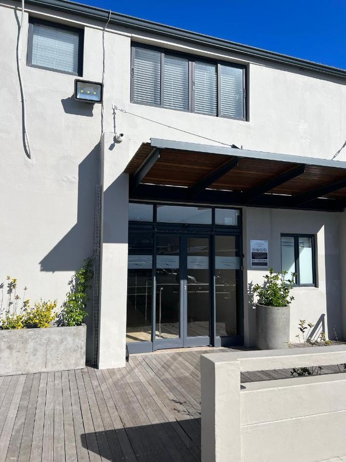 Hermanus Waterfront Apartment No 17 Dış mekan fotoğraf