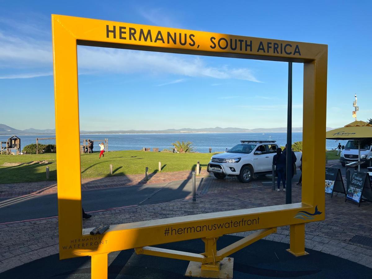 Hermanus Waterfront Apartment No 17 Dış mekan fotoğraf