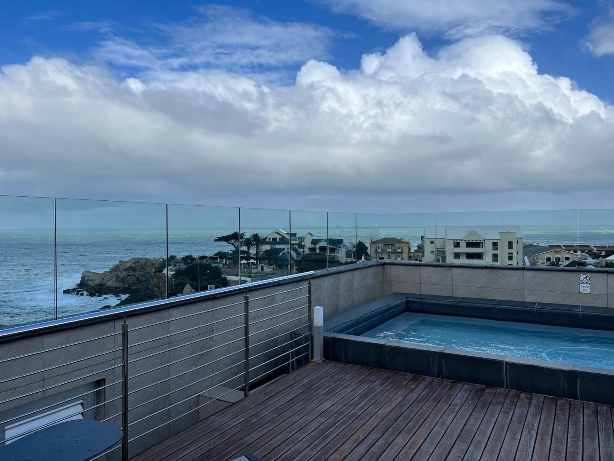 Hermanus Waterfront Apartment No 17 Dış mekan fotoğraf